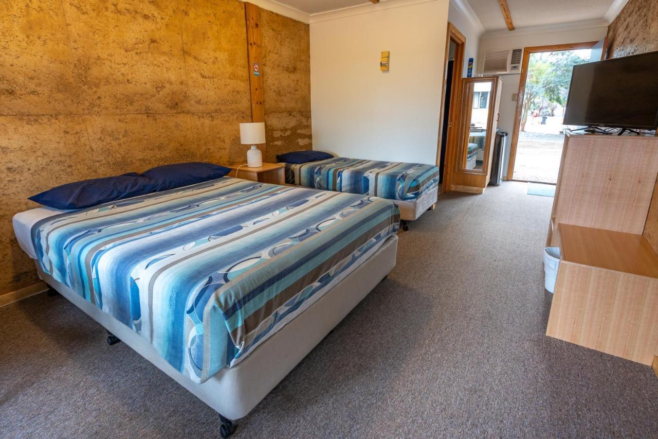Great Western Motel ノースマン エクステリア 写真