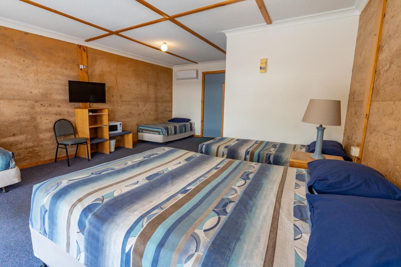 Great Western Motel ノースマン エクステリア 写真