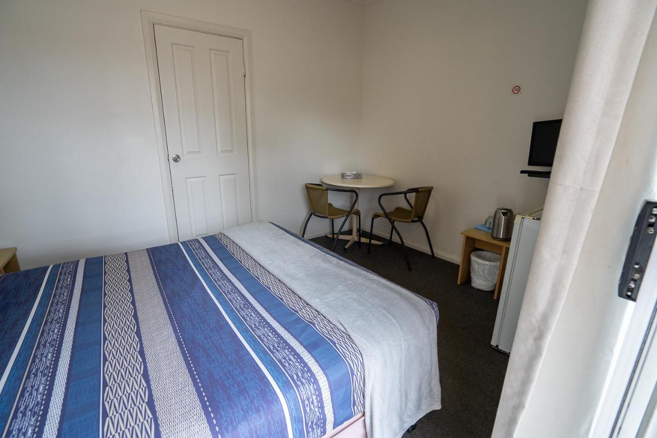Great Western Motel ノースマン エクステリア 写真